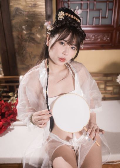 辣妹子电视剧_HD迅雷电影在线