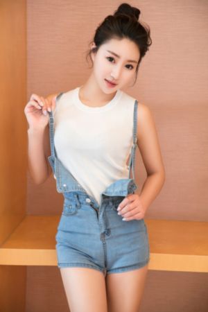 《炸天小姐》高清电影在线观看_影视大全免费在线观看播放