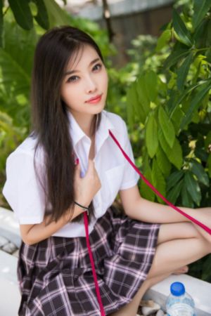 带泪梨花之美丽重生_蓝光迅雷电影在线
