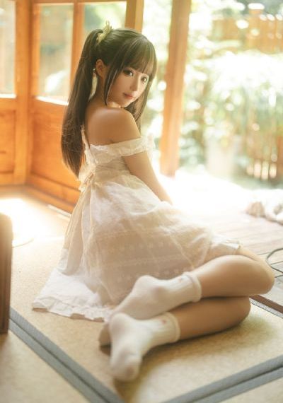 偷窥女教师_欧美在线观看
