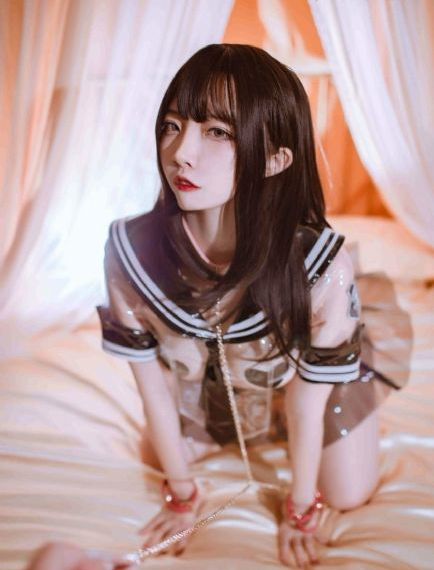 思思操_HD在线播放